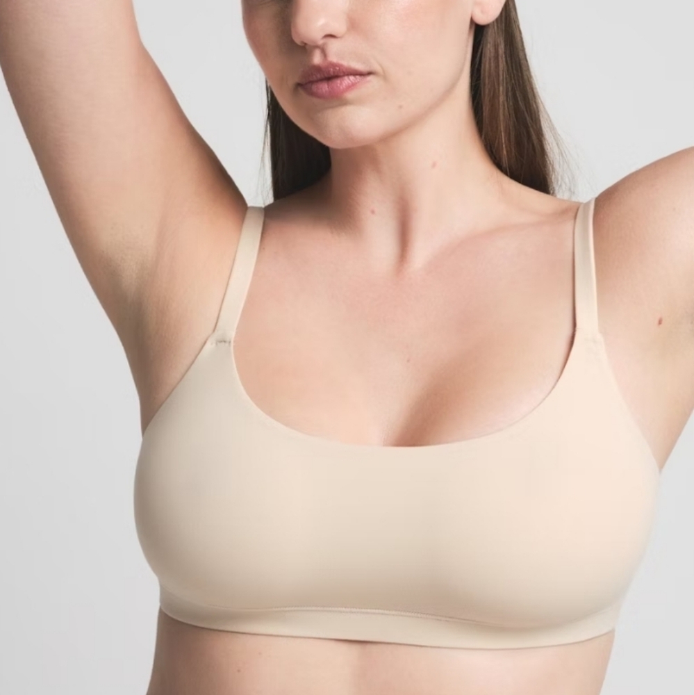 Skims Scoop Bralette